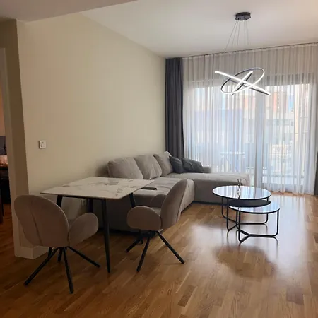 Shiny White Light - Diamond 1br - Center Skopie